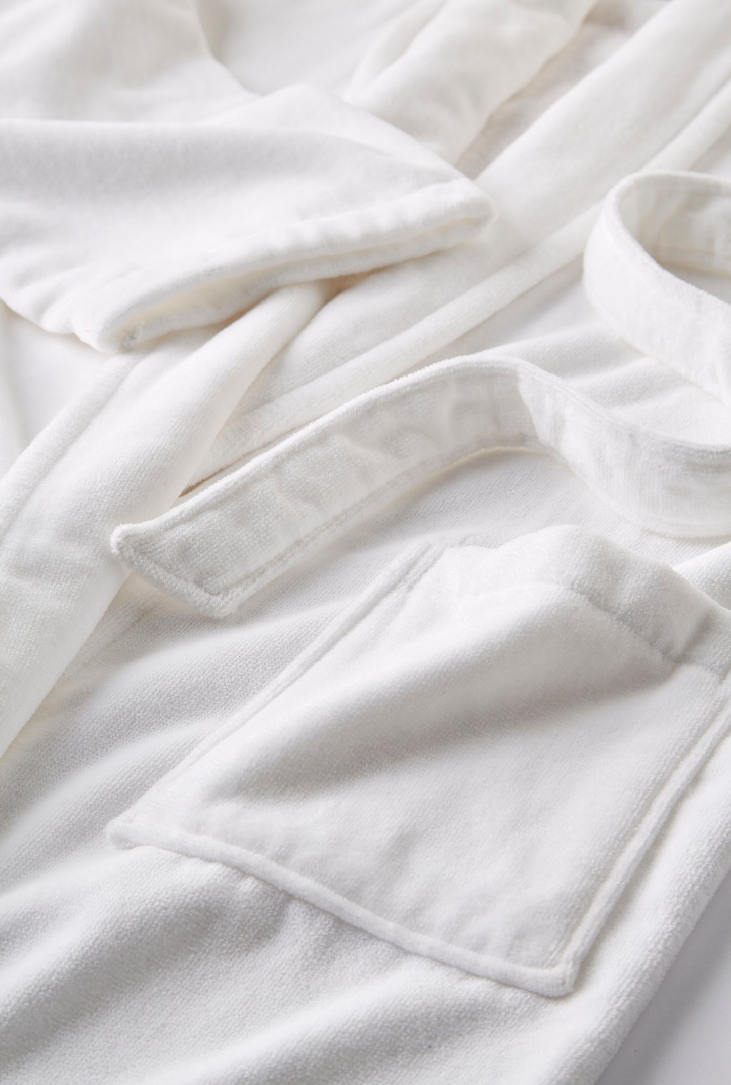 Fairline branded supreme Bathrobe - White Medium